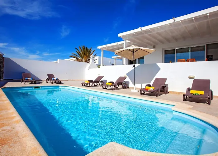 Captains Retreat Βίλα