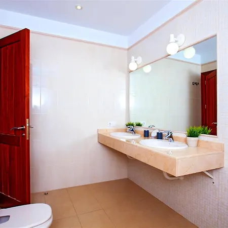 Captains Retreat Villa Puerto Calero