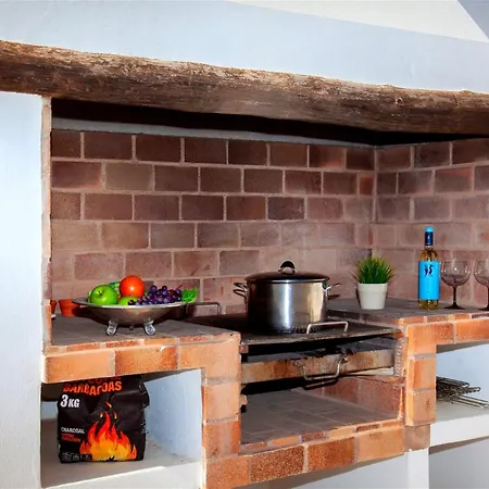 Captains Retreat Villa